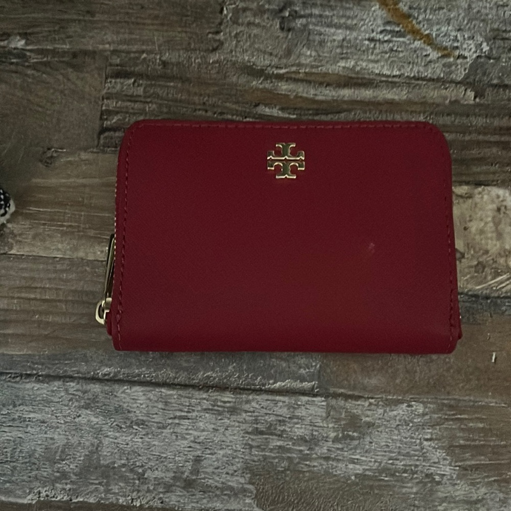 Tori Burch wallet/ coin bag